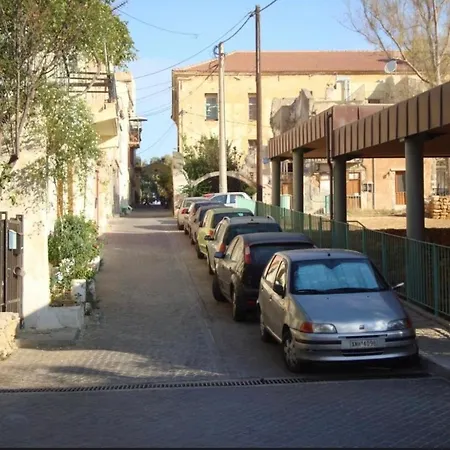 Dioni 4 Aparthotel 3*