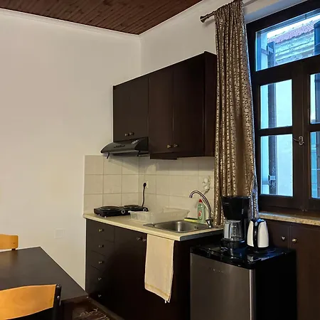 Dioni 4 Aparthotel 3*