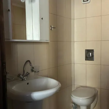 Dioni 4 Aparthotel 3*